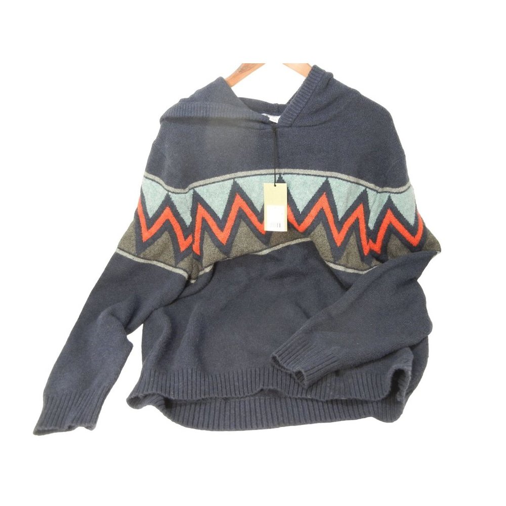 Pullover hoody sweater, southwest vibe , grey/ red , Goodfellow NWT Man Large